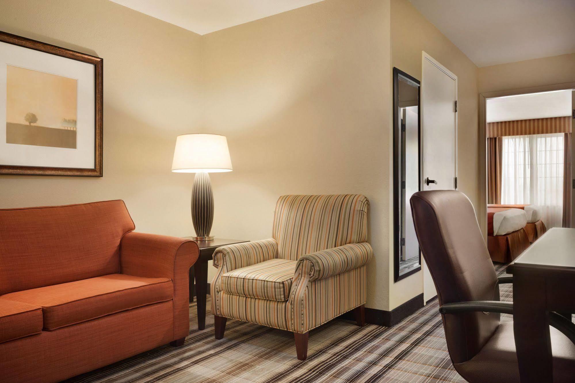 Country Inn & Suites By Radisson, Lexington, Va Exteriér fotografie
